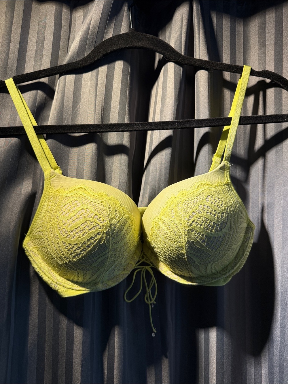 Victoria's Secret Neon Yellow Lace Push-Up Bra